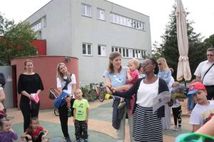 At the launch of Rooster's Voice at Safirka Kindergarten in Brno, Czech Republic in 2018. In the audience are Corona's students and their parents. 